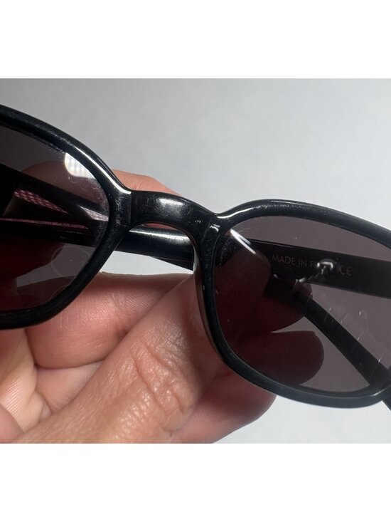 Lu Goldie Margaux Sunglasses in Black main image 5